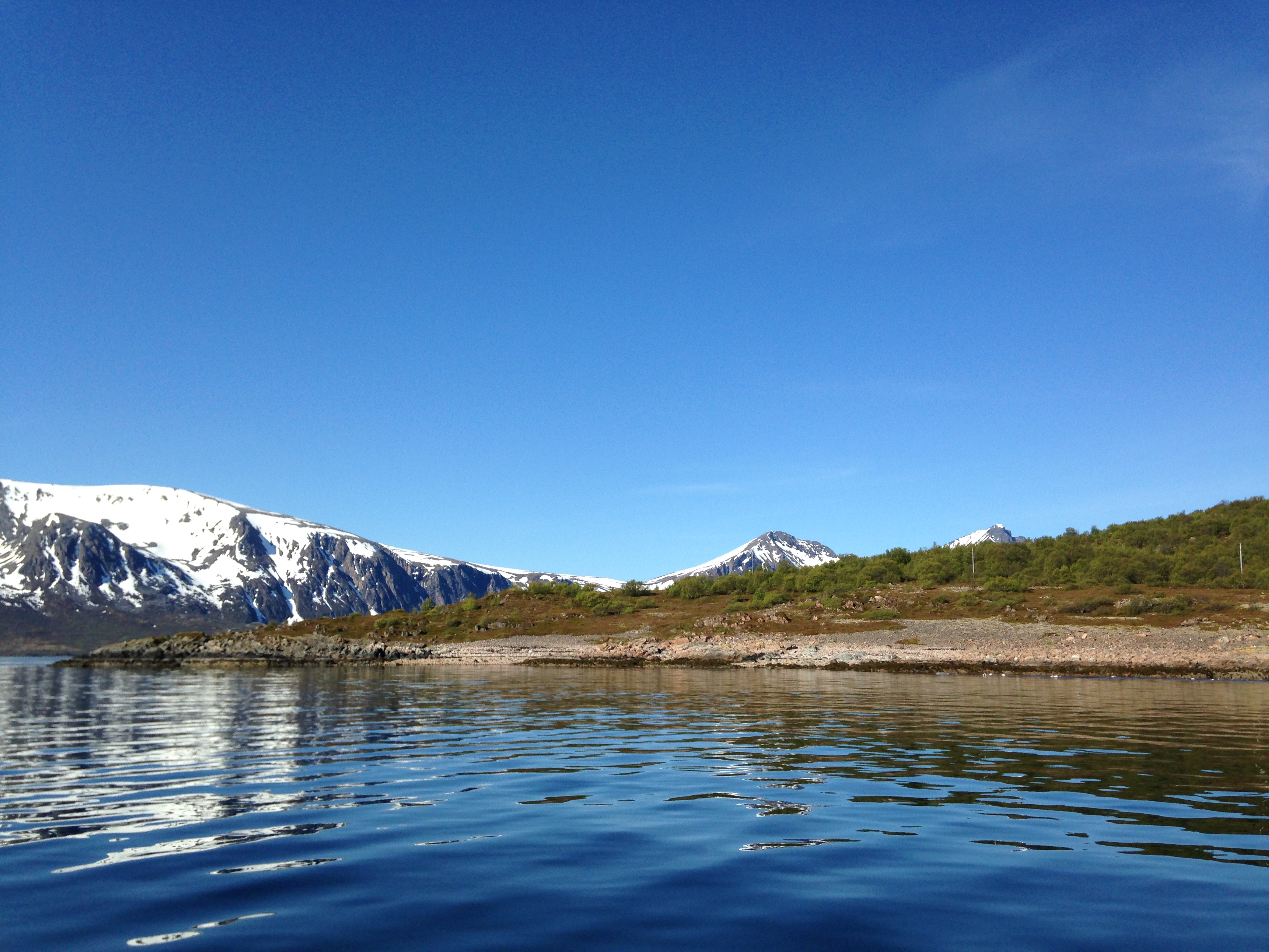 Fra sjøsiden med vakre omgivelser. Foto: Anne Karine Sandemo Troms fylkeskommune